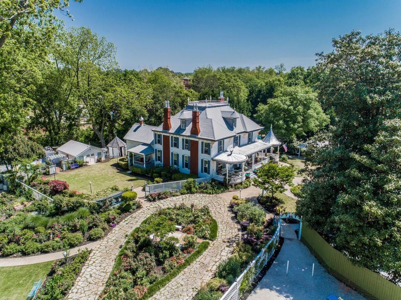 Highgate Estate & Gardens Bed and Breakfast Greensboro Buitenkant foto